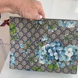 Gucci Cosmetic Case.